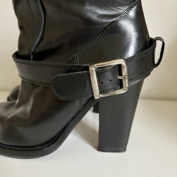 Chloe Black Calfskin Leather Grunge Moto Heel Boots 38 EU 8 US 2010s - Picture 2 of 10